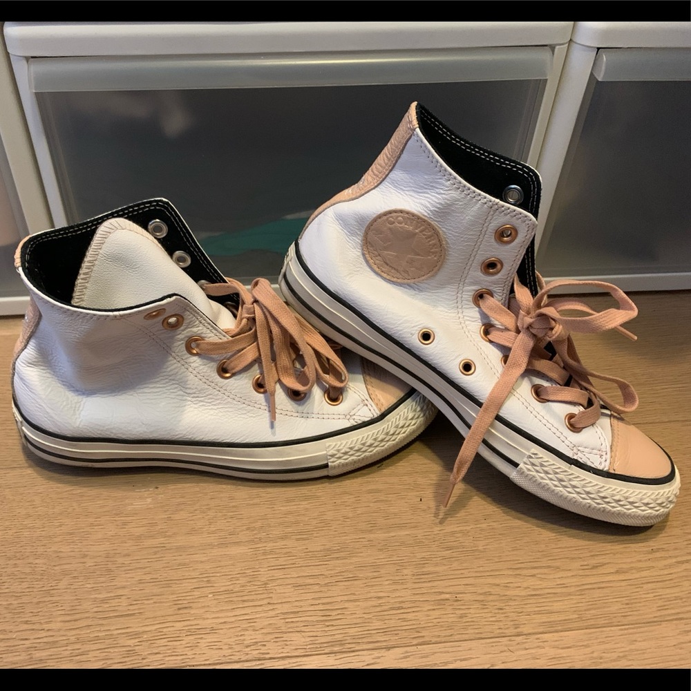 Converse high top, custom chuck Taylor - size 7